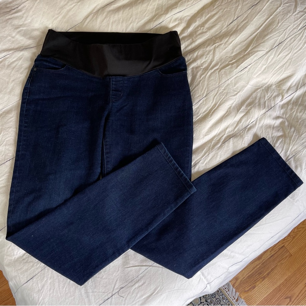 LOFT Maternity Dark Wash Tapered Jeans - 6M